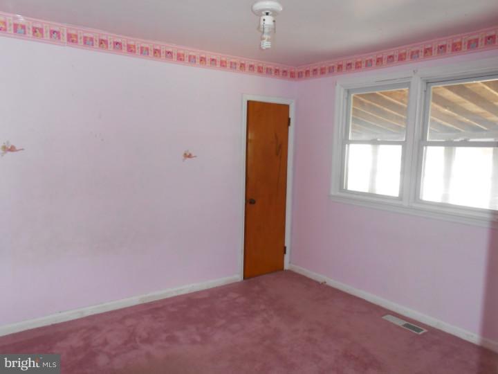 12 North Warwick Road Somerdale, NJ 08083 - Photo 6 of 9