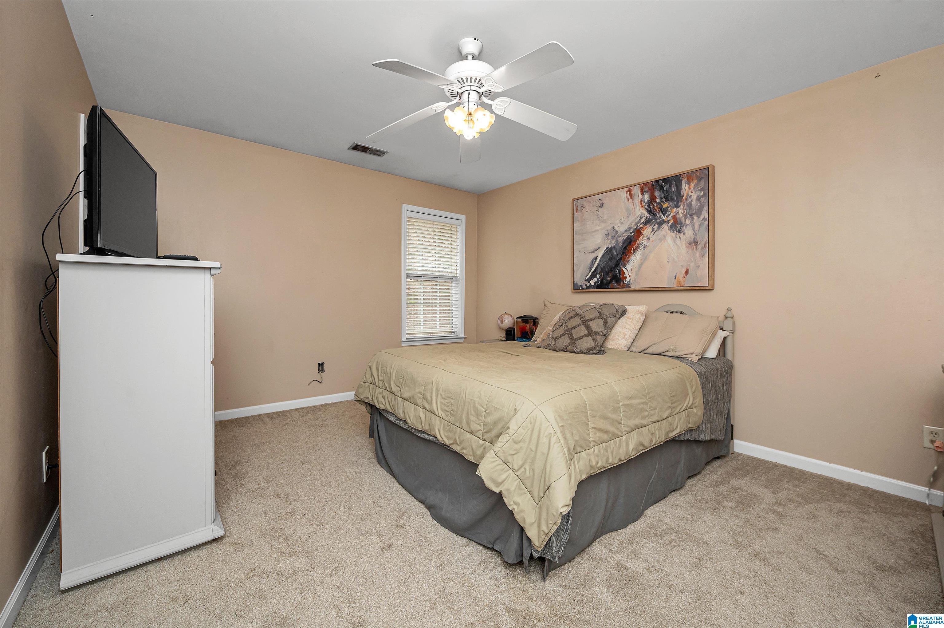 204 Silverleaf Drive Pelham, AL 35124 - Photo 32 of 53