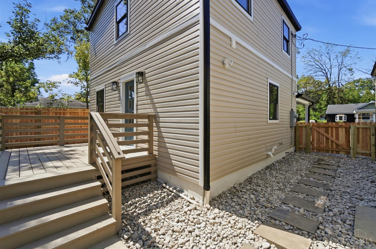 8810 Pine Road Cincinnati, OH 45242 - Photo 40 of 43 Gallery Image 40