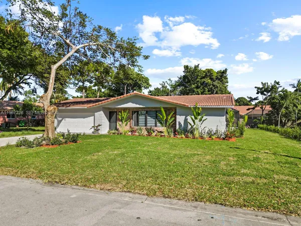 $6,000 | 2537 Northwest 116th Terrace, Unit 1, Coral Springs, FL 33065