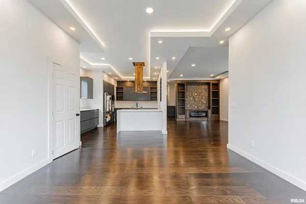 $249,900 | 418 Wyatt Avenue, Lincoln, IL 62656