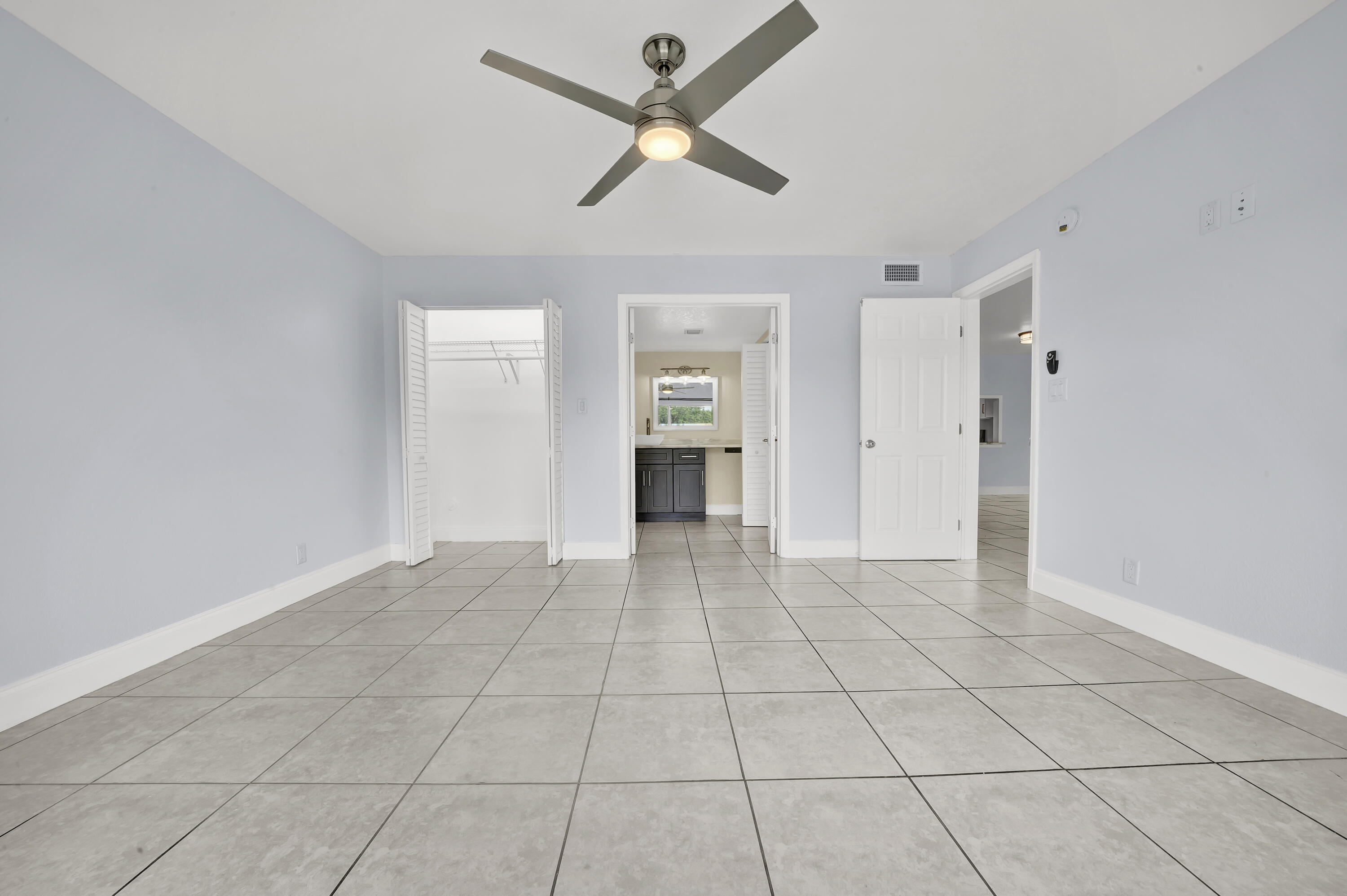 3905 North Nob Hill Road, Unit 105 Sunrise, FL 33351 - Photo 13 of 16 Master Bedroom (2)