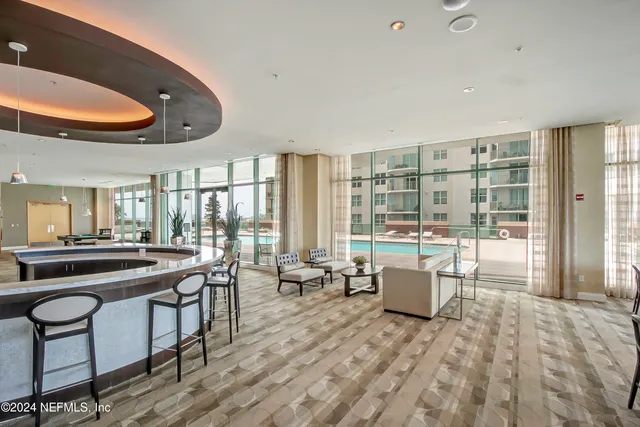 $560,000 | 1431 Riverplace Boulevard, Unit 2602, Jacksonville, FL 32207