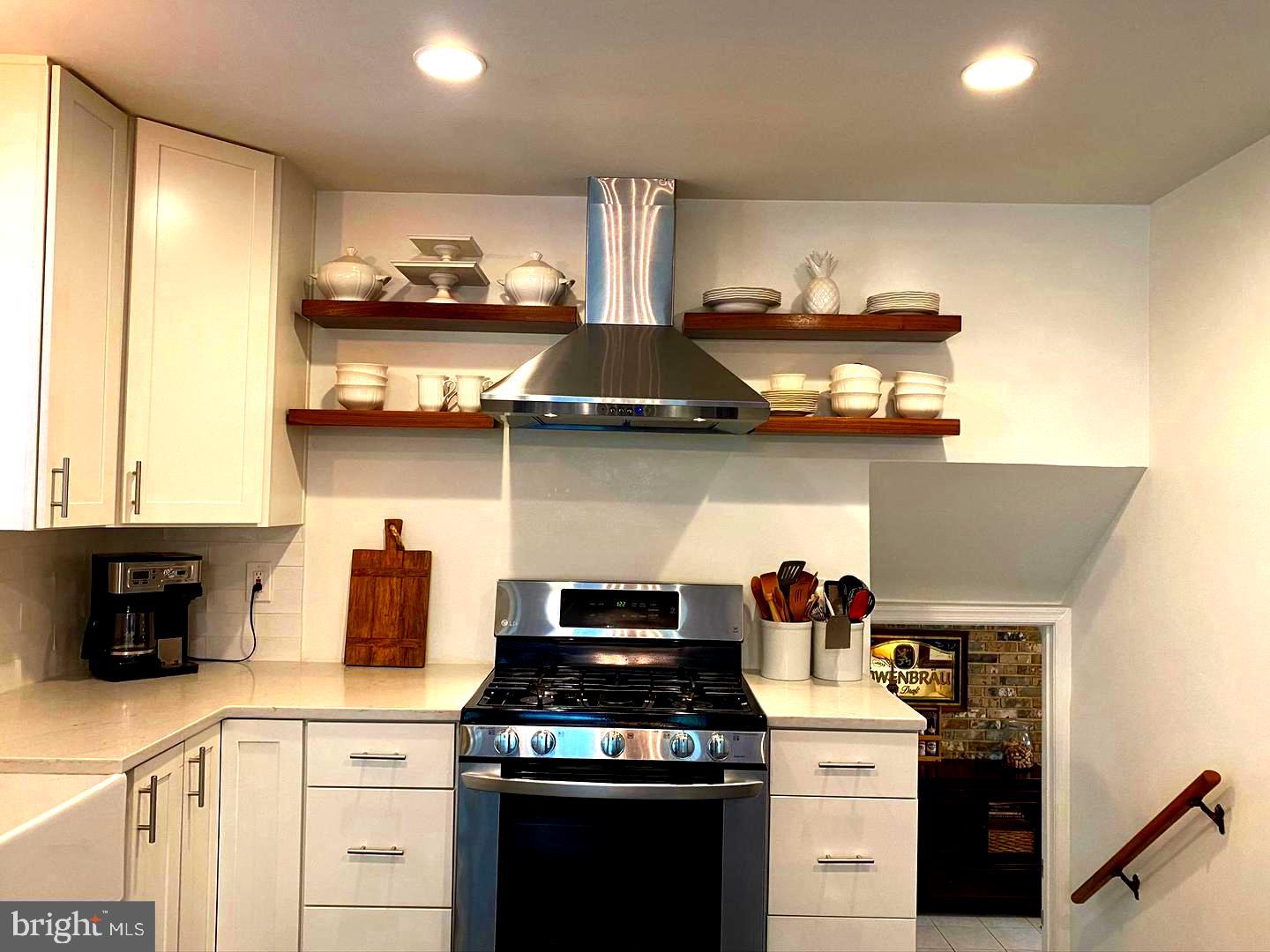 7427 Grace Street Springfield, VA 22150 - Photo 11 of 39