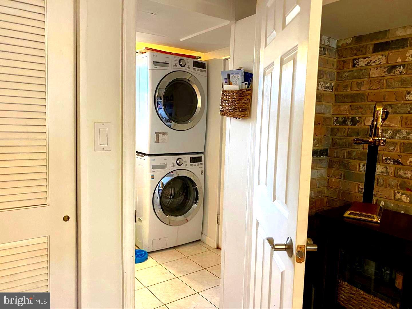 7427 Grace Street Springfield, VA 22150 - Photo 32 of 39