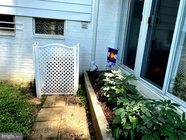 $3,450 | 7427 Grace Street, Springfield, VA 22150