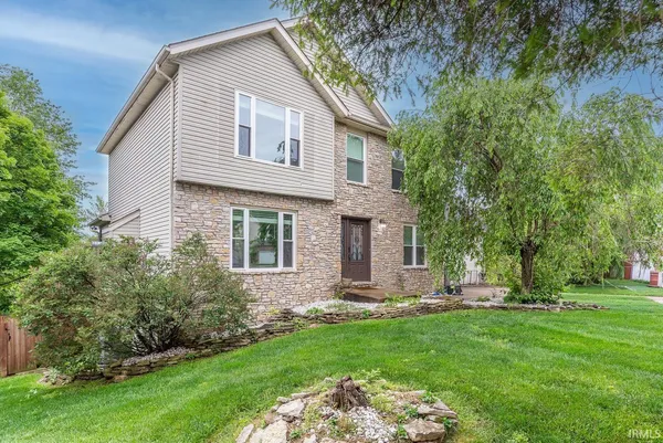 $599,000 | 3319 South Daniel Court, Bloomington, IN 47401