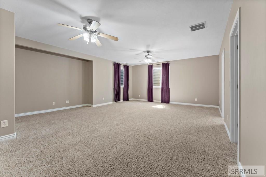 3987 East 170 North Rigby, ID 83442 - Photo 37 of 66 Family Room
