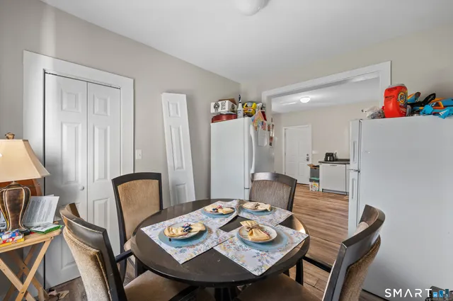 $1,800 | 26 Monroe Street, Unit 1, Norwich, CT 06360