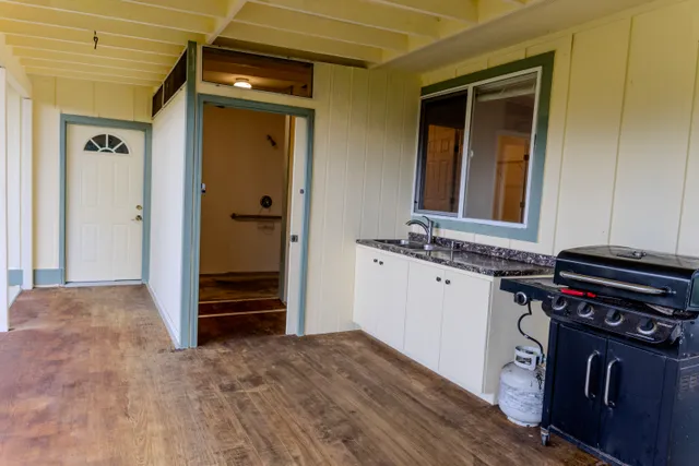 $470,000 | 94-6663 Kamaoa Road, Naalehu, HI 96772