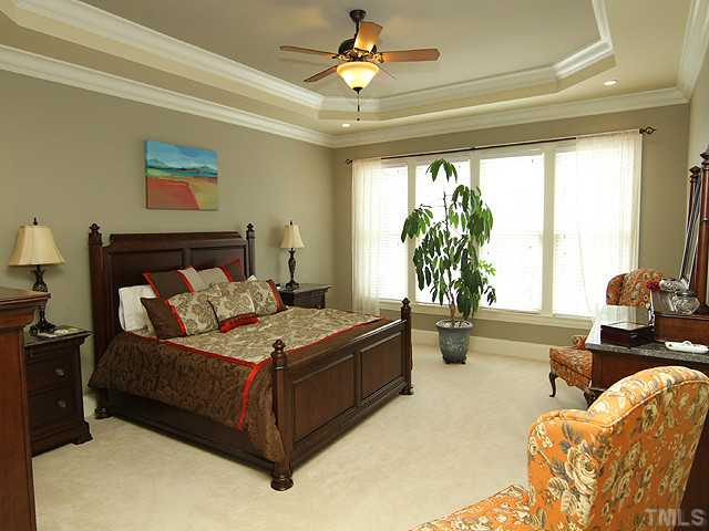 5319 Landguard Drive Raleigh, NC 27613 - Photo 14 of 25 Gallery Image 14