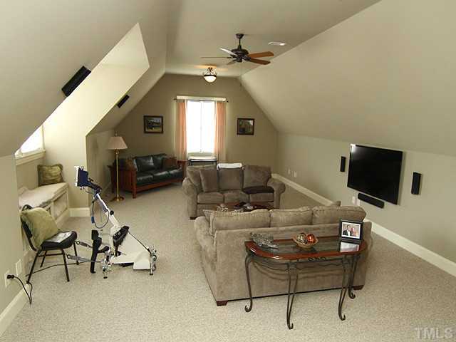 5319 Landguard Drive Raleigh, NC 27613 - Photo 18 of 25 Gallery Image 18