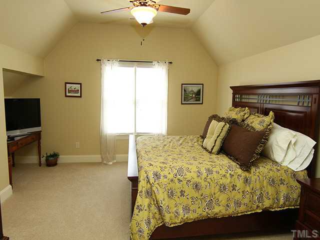5319 Landguard Drive Raleigh, NC 27613 - Photo 21 of 25 Gallery Image 21