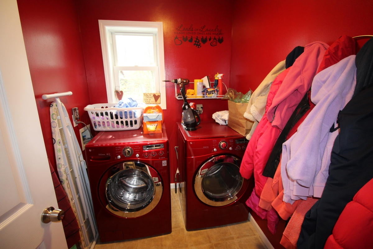 8562 Ridgeway Road Petoskey, MI 49770 - Photo 26 of 31 Gallery Image 26