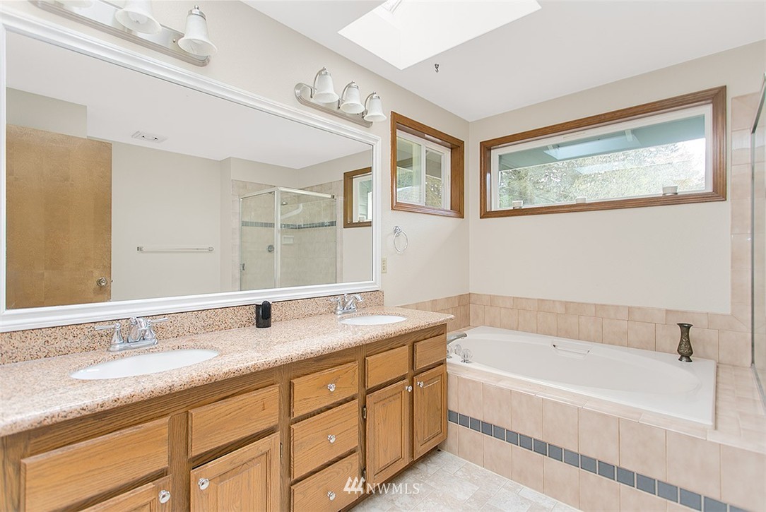 15375 Southeast 183rd Drive Renton, WA 98058 - Photo 16 of 24 Gallery Image 16