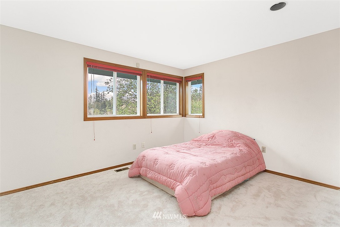 15375 Southeast 183rd Drive Renton, WA 98058 - Photo 17 of 24 Gallery Image 17