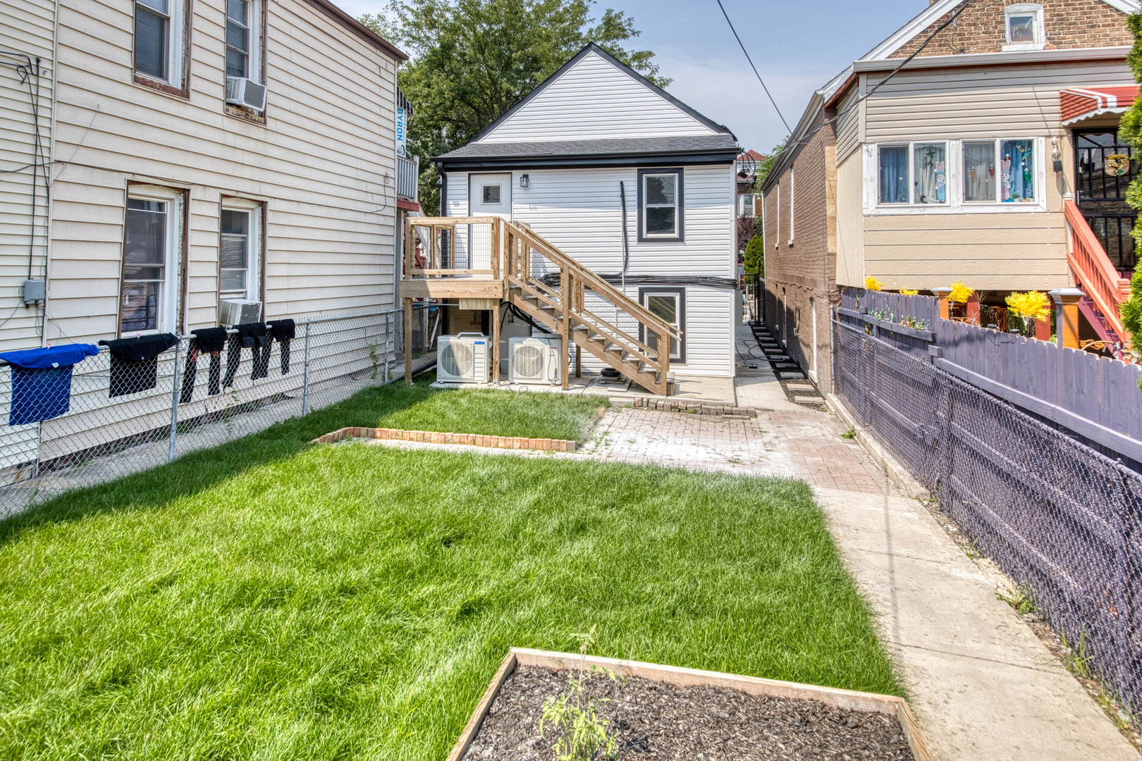 2711 West 24th Street Chicago, IL 60608 - Photo 25 of 29