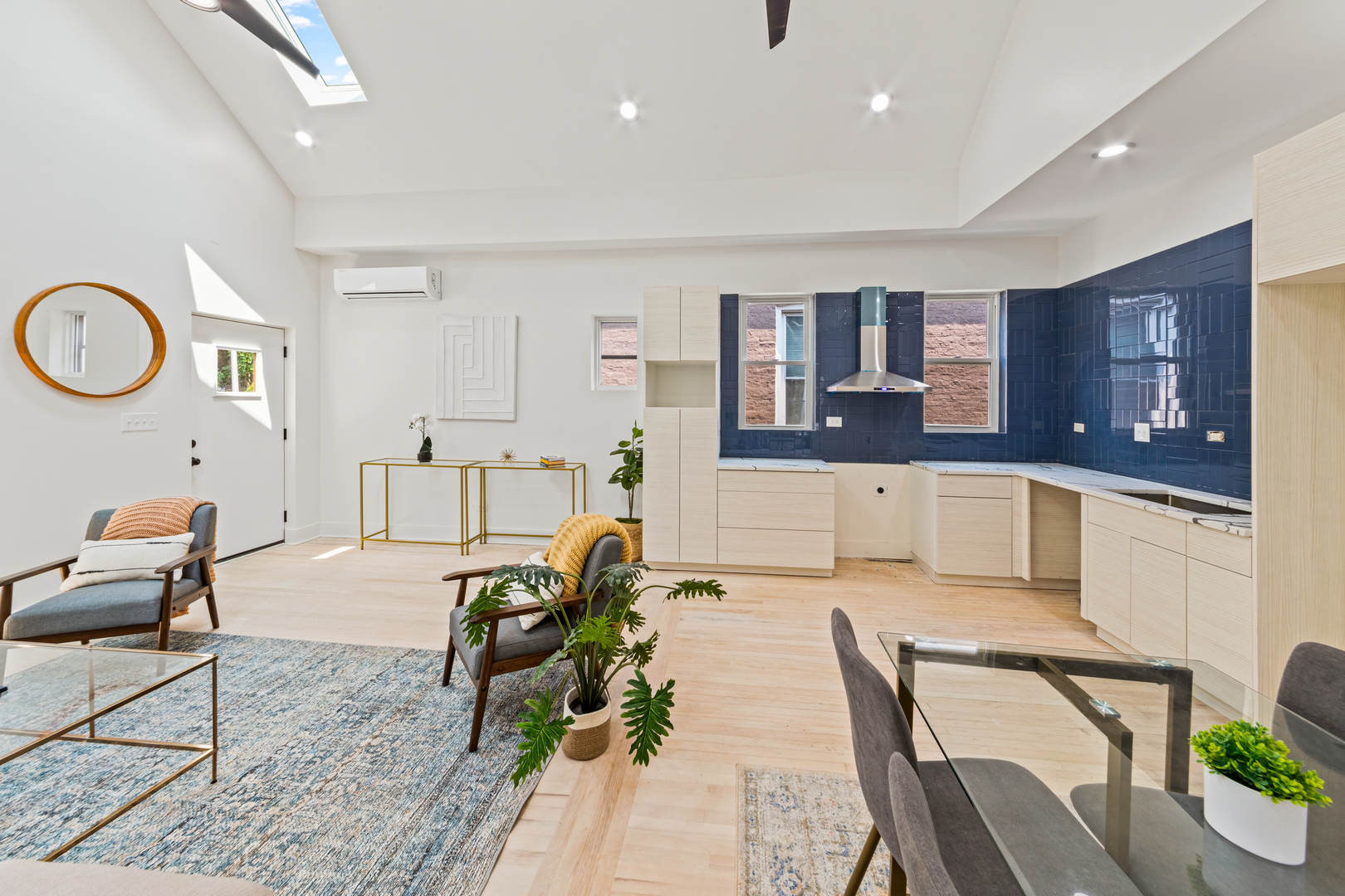 2711 West 24th Street Chicago, IL 60608 - Photo 8 of 29