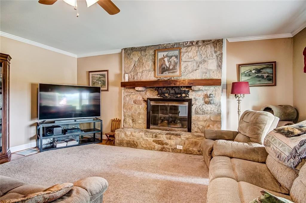6344 New Carlisle Springfield, OH 45504 - Photo 14 of 47