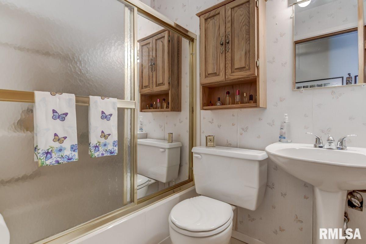 2721 Huntington Road Springfield, IL 62703 - Photo 24 of 36