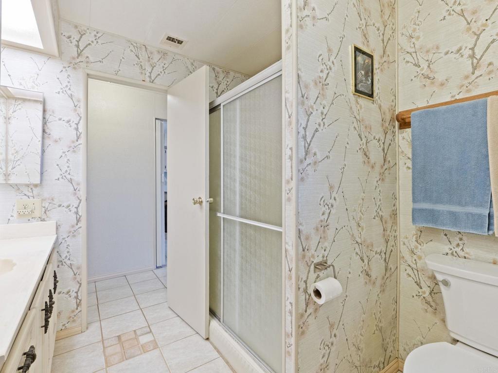 14765 Woods Valley Road Valley Center, CA 92082 - Photo 24 of 52 Hall Bath