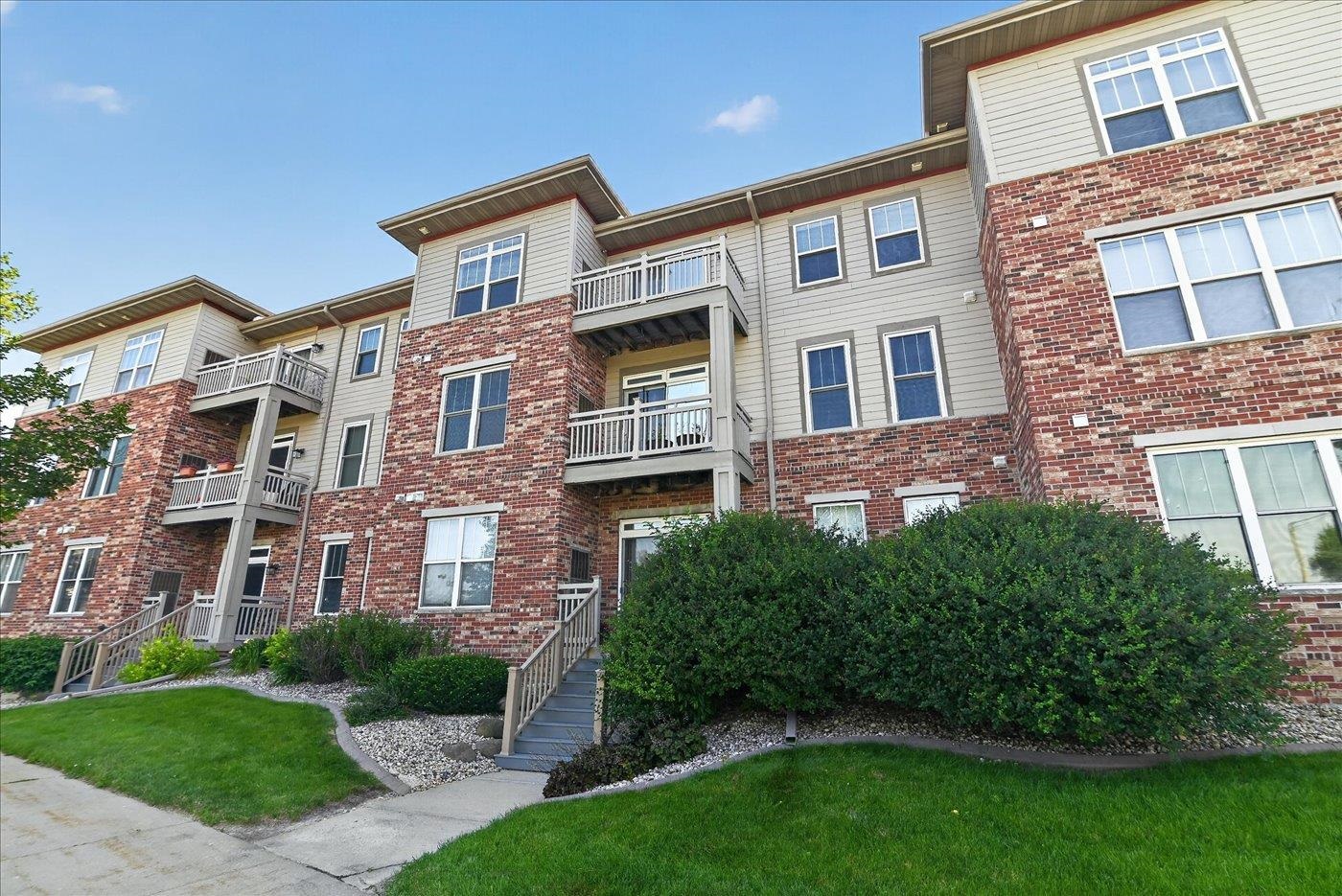 141 Metro Terrace, Unit 203 Madison, WI 53718 - Photo 46 of 48