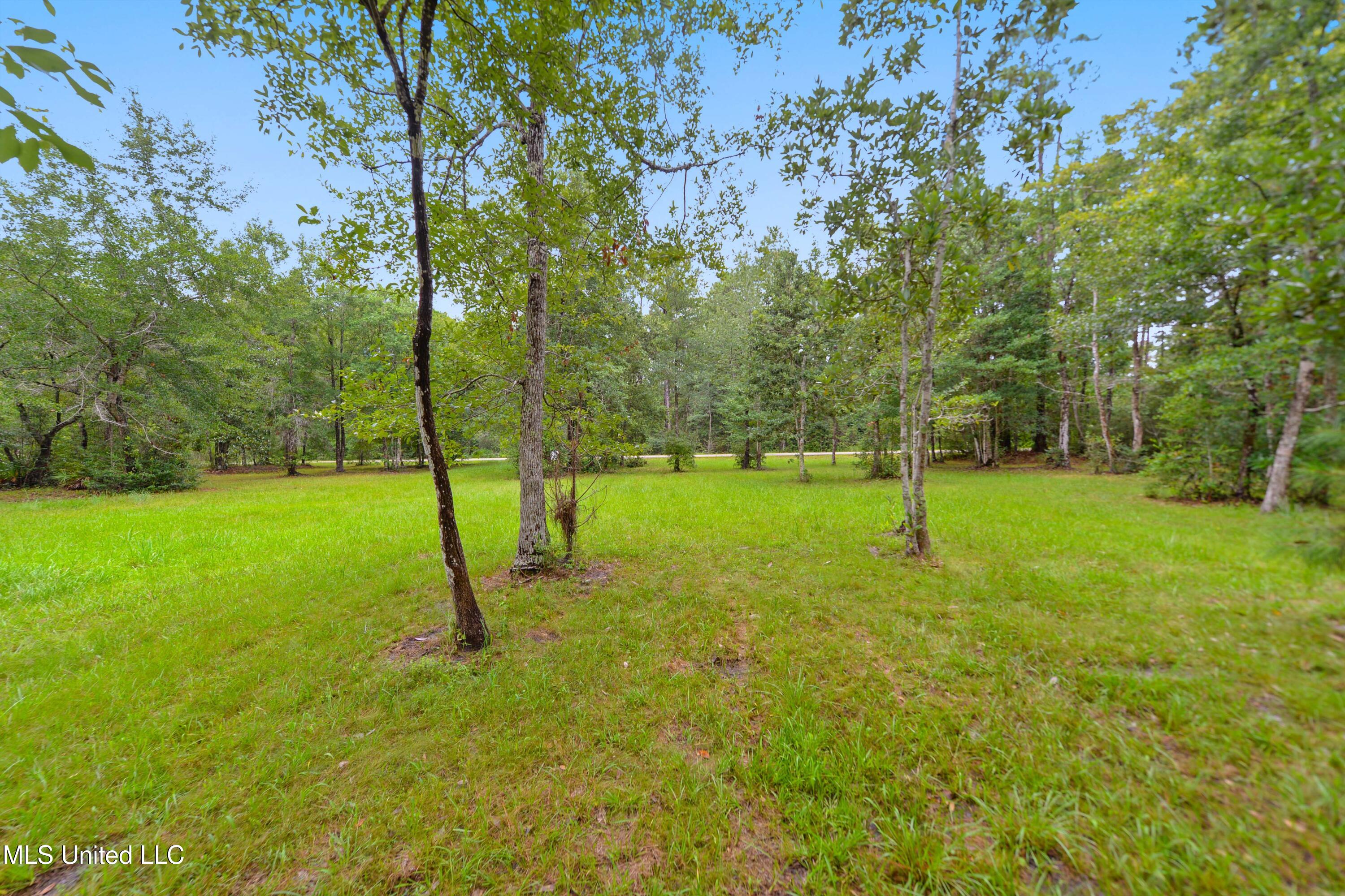 0 South Ash Street Ocean Springs, MS 39564 - Photo 18 of 21 017 (3)