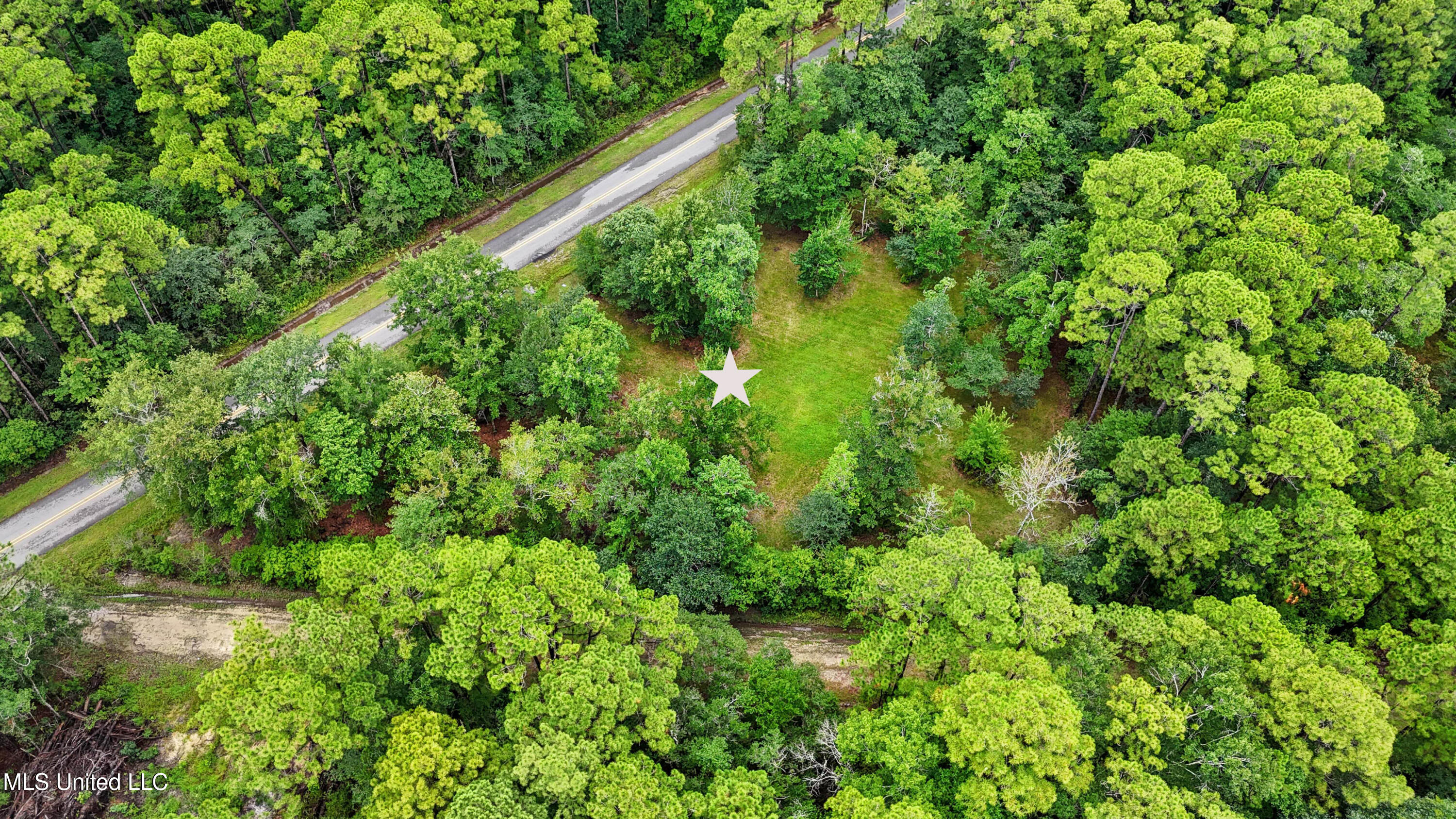 0 South Ash Street Ocean Springs, MS 39564 - Photo 6 of 21 006 (3)
