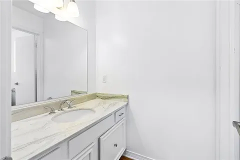 $305,000 | 3715 Mimosa Court, New Orleans, LA 70131