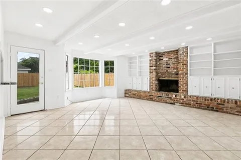 $305,000 | 3715 Mimosa Court, New Orleans, LA 70131