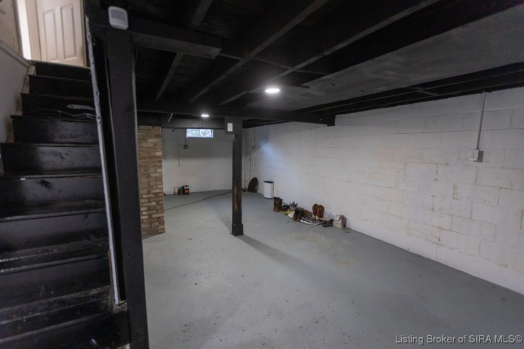 1515 Tunnel Mill Road Charlestown, IN 47111 - Photo 31 of 35