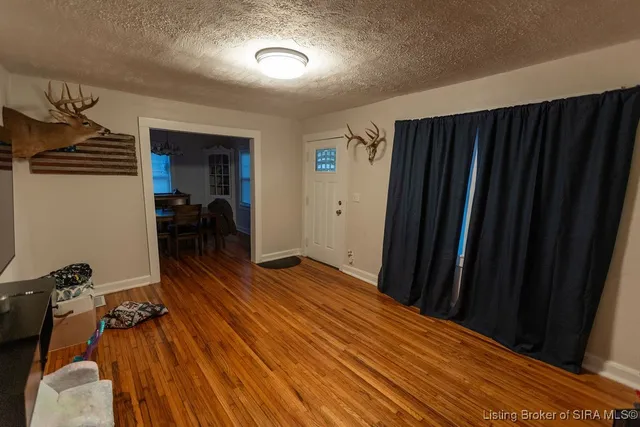 $219,900 | 1515 Tunnel Mill Road, Charlestown, IN 47111