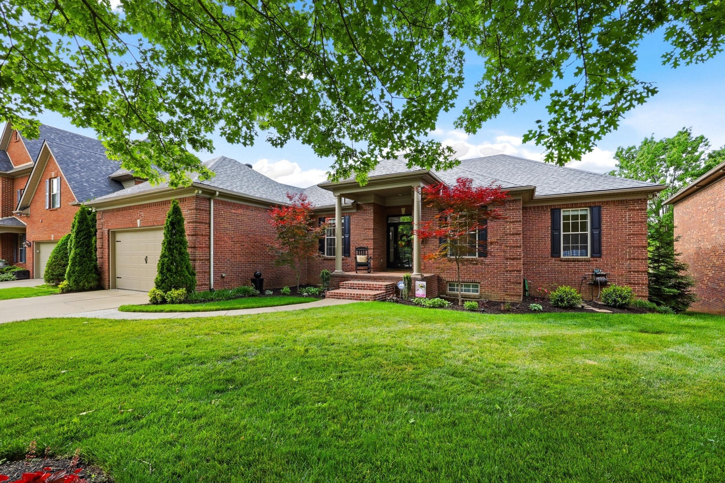 3244 Sebastian Lane Lexington, KY 40513 - Photo 1 of 46 Front View