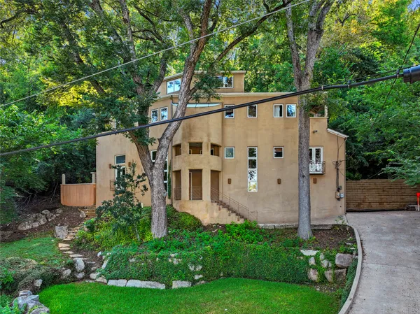 $1,695,000 | 3307 Rivercrest Drive, Austin, TX 78746