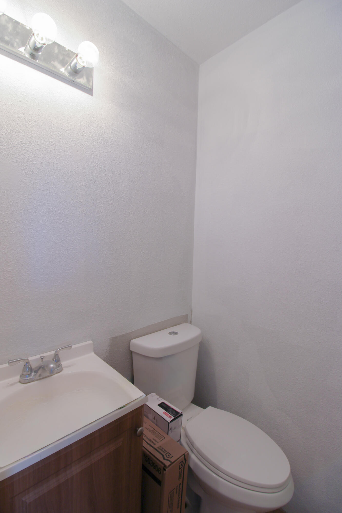 1120 Tilford Avenue Ralls, TX 79357 - Photo 27 of 38 third bathroom2