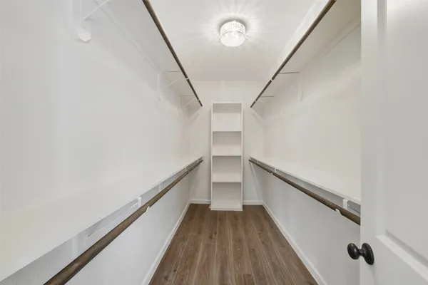 $1,870 | 2100 Tanglewilde Street, Unit 625, Houston, TX 77063