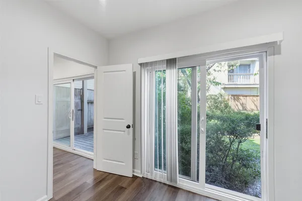 $1,870 | 2100 Tanglewilde Street, Unit 625, Houston, TX 77063