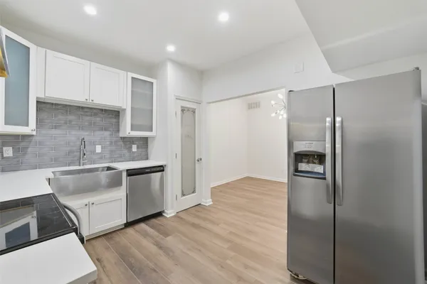 $1,870 | 2100 Tanglewilde Street, Unit 625, Houston, TX 77063