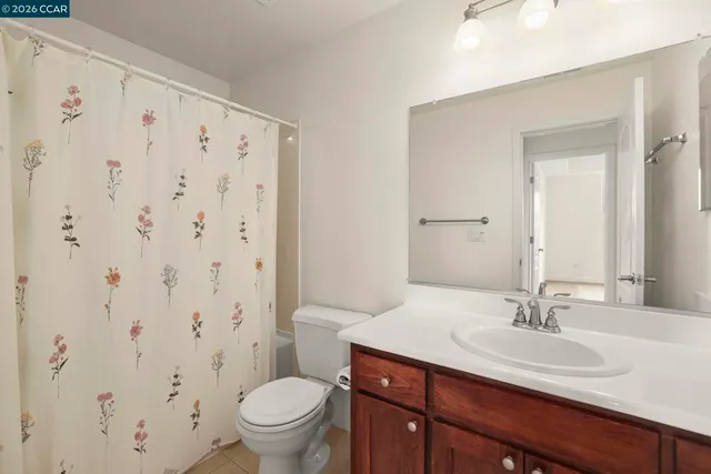 $775,000 | 6415-6415 Blue Rock Court, Oakland, CA 94605