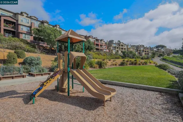 $775,000 | 6415-6415 Blue Rock Court, Oakland, CA 94605