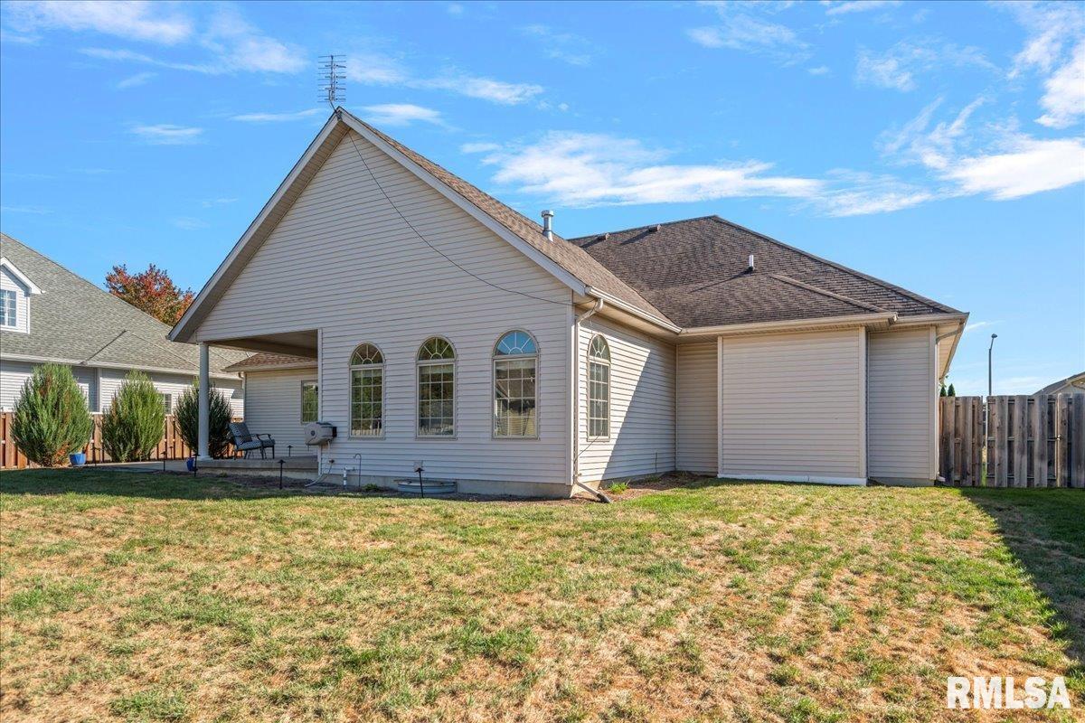 1609 Cressa Court Springfield, IL 62704 - Photo 40 of 41