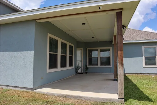 $440,000 | 5536 County Road 101, Sandia, TX 78383