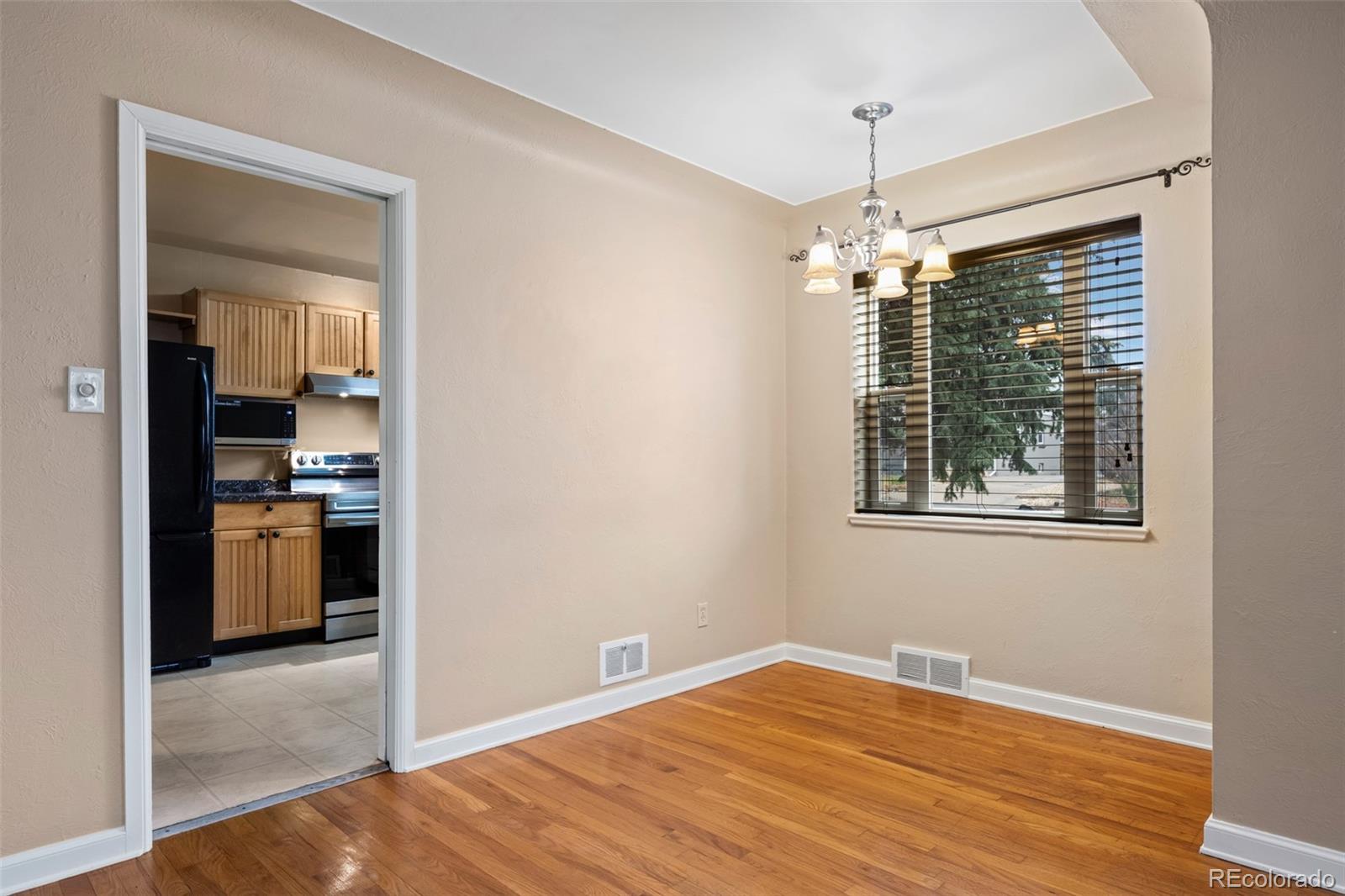3960 Cody Street Wheat Ridge, CO 80033 - Photo 10 of 34 Gallery Image 10