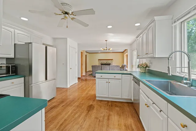 $3,000 | 630 Maple Court, Elburn, IL 60119