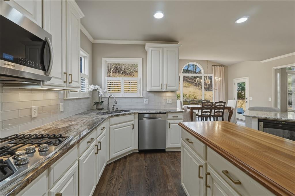 4250 Old Oak Trace Cumming, GA 30041 - Photo 15 of 58