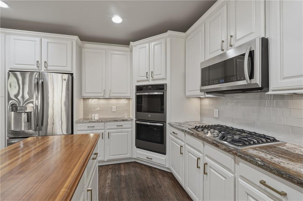 4250 Old Oak Trace Cumming, GA 30041 - Photo 17 of 58