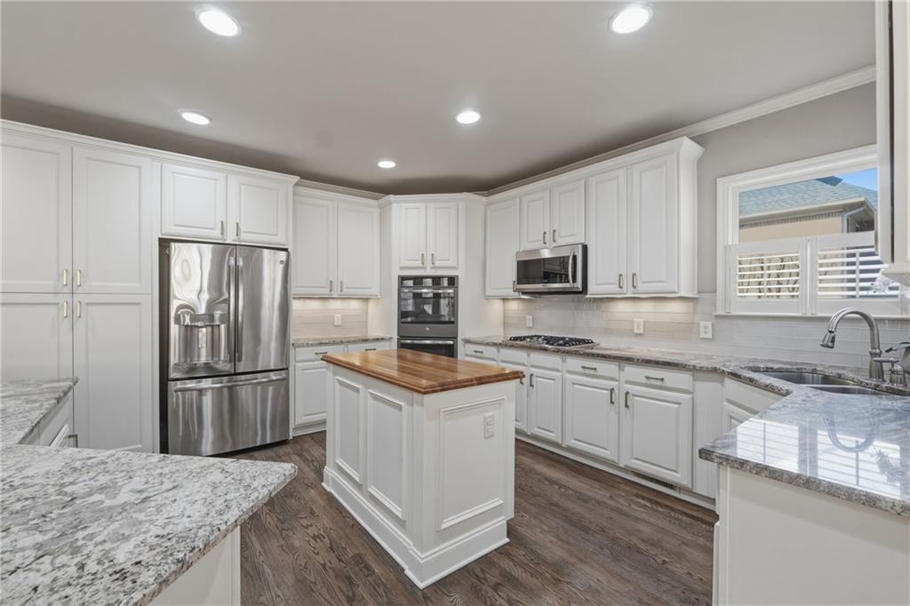 4250 Old Oak Trace Cumming, GA 30041 - Photo 4 of 58