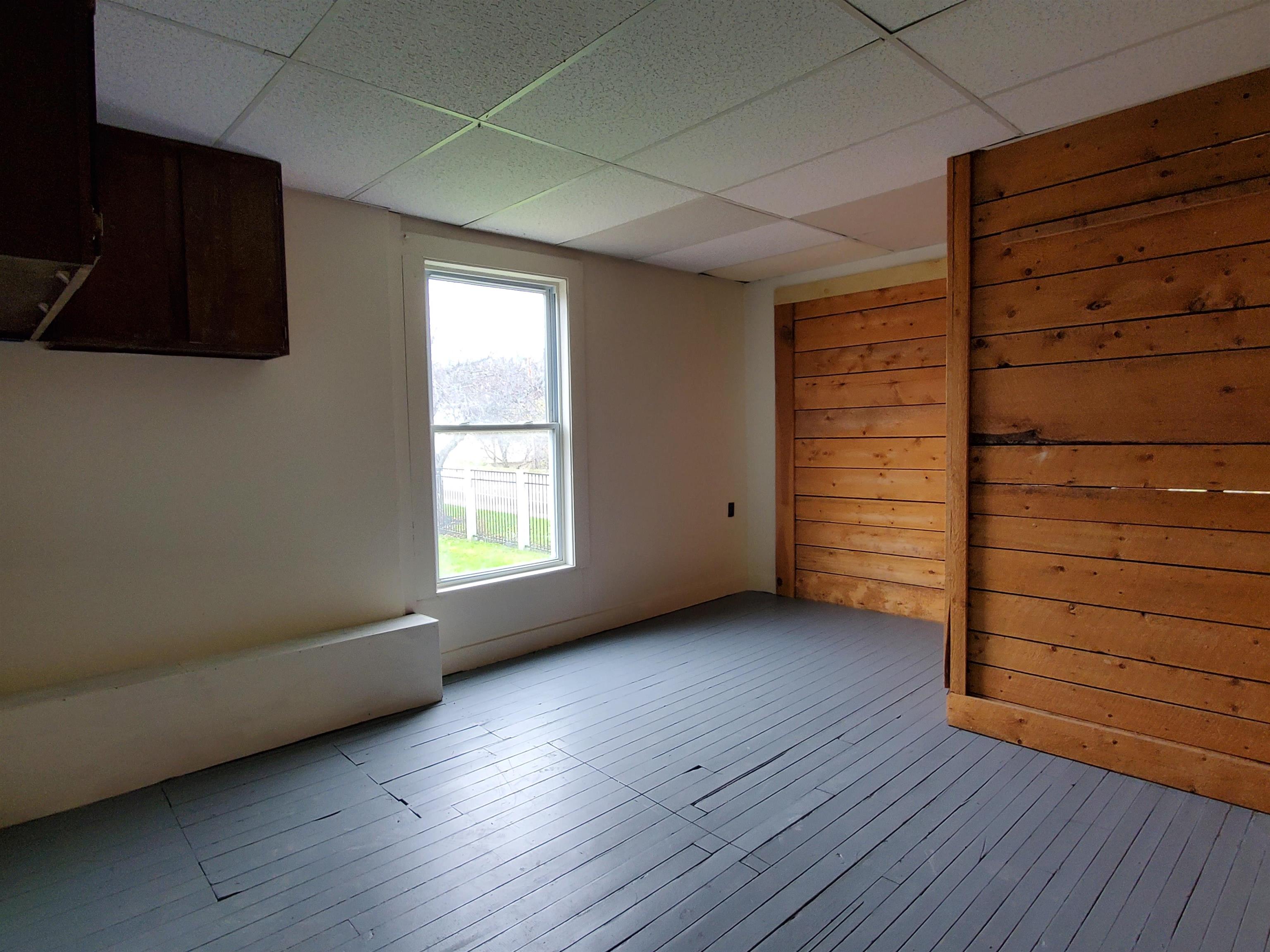 449 Main Street Concord, VT 05824 - Photo 8 of 40