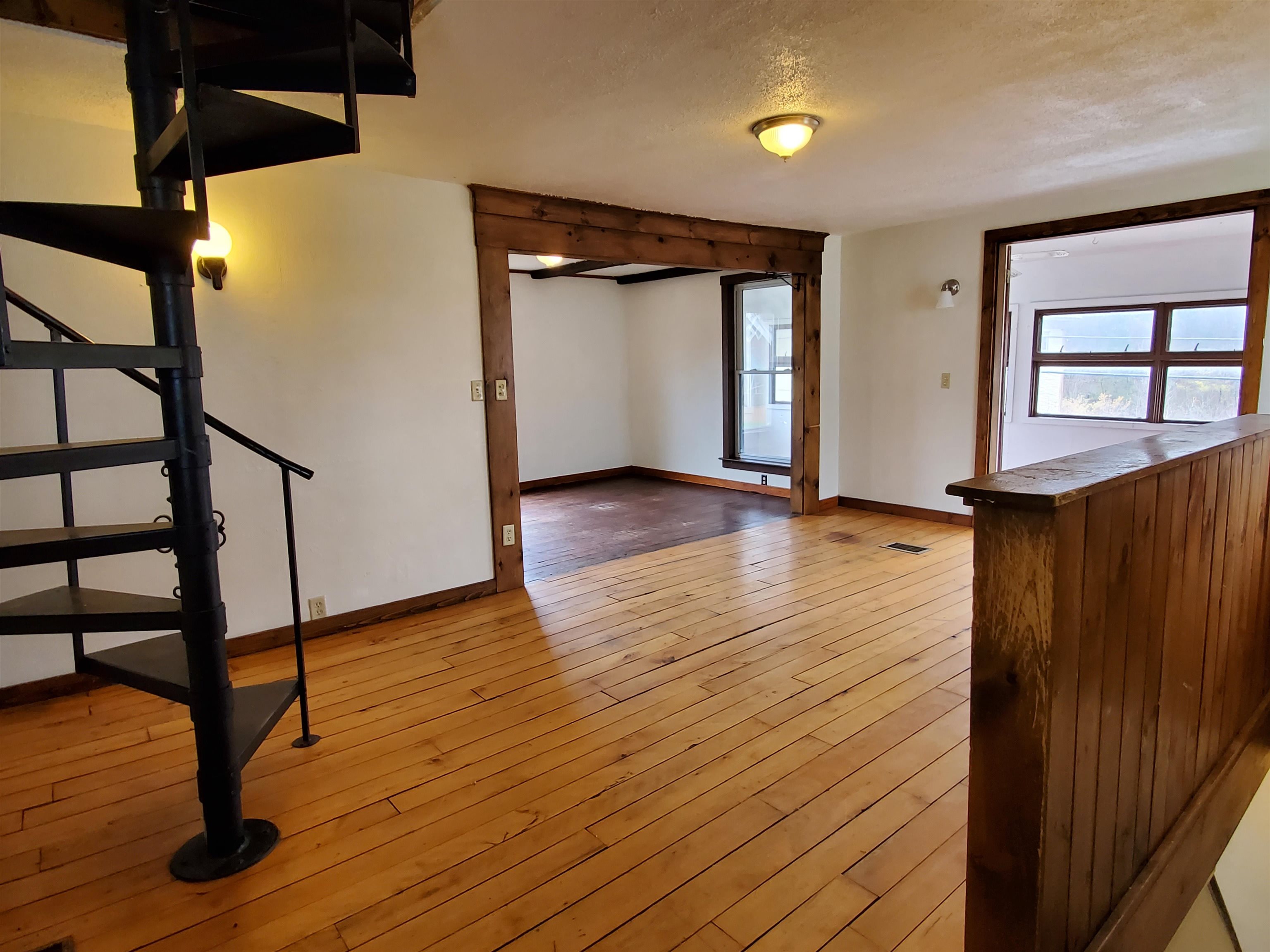 449 Main Street Concord, VT 05824 - Photo 10 of 40