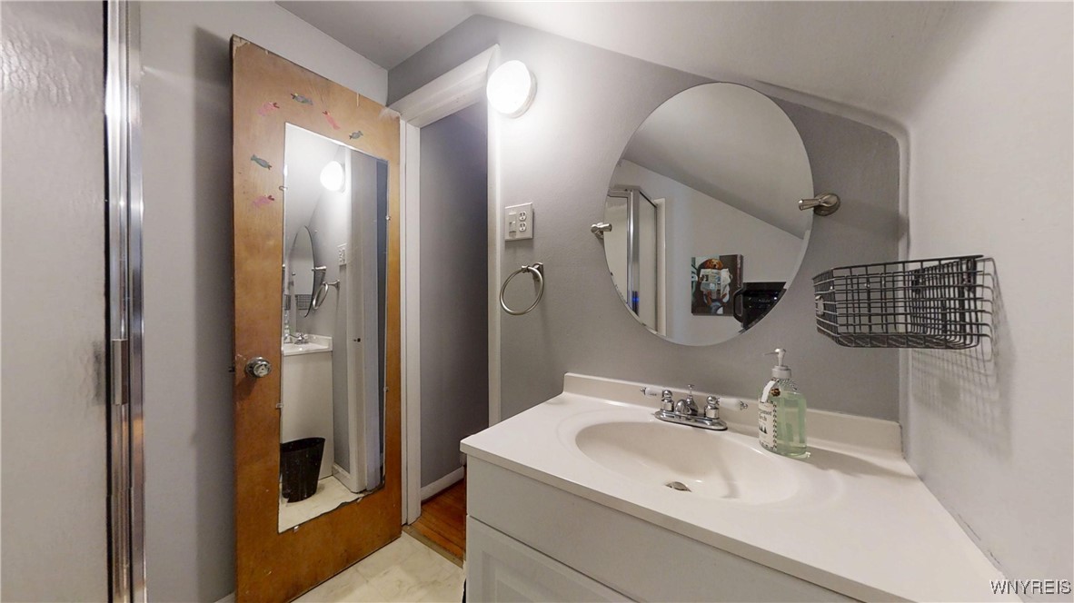 1364 Ellicott Creek Road Tonawanda, NY 14150 - Photo 24 of 48